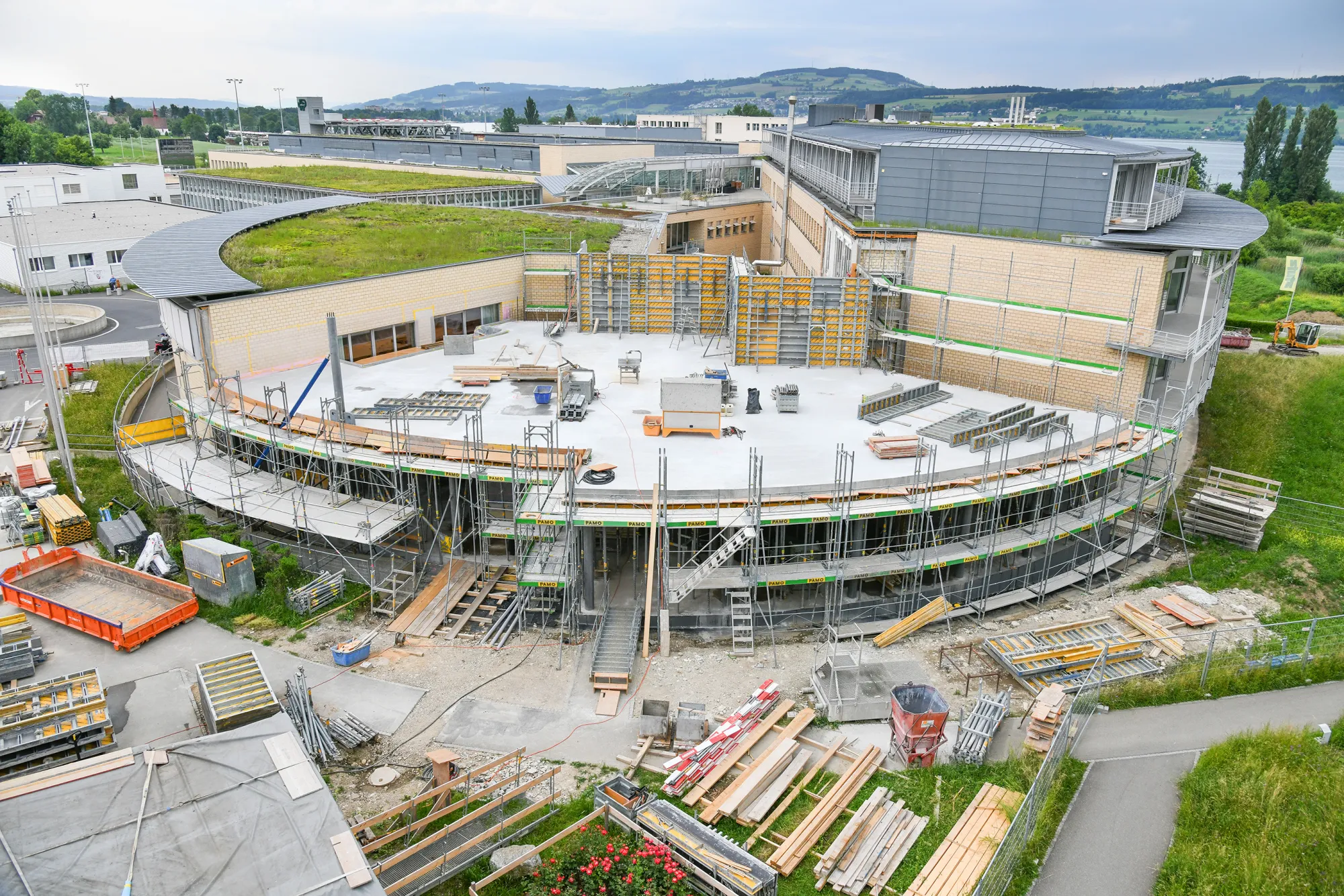 Die Baustelle des Besucherzentrums im Juni 2018