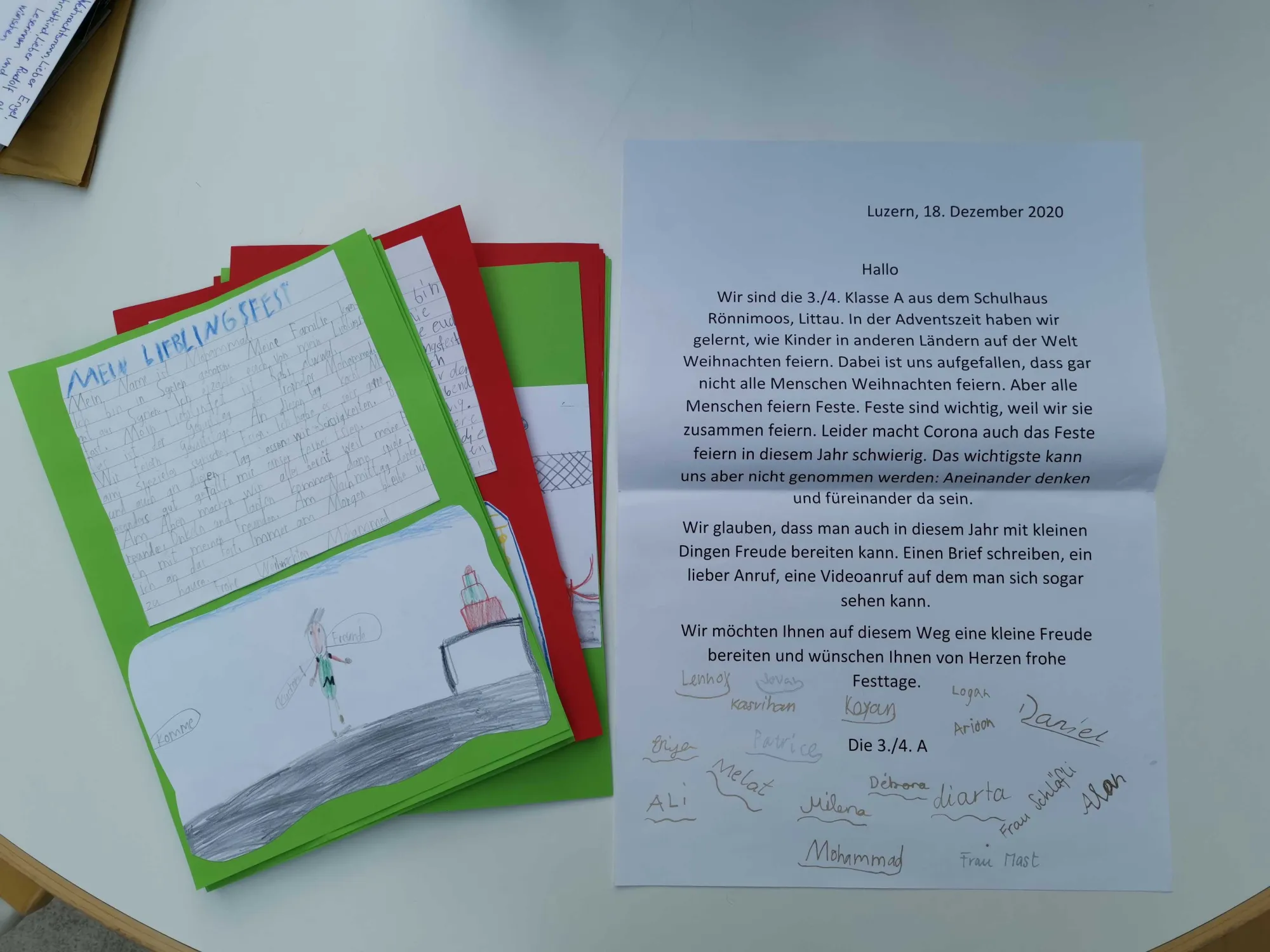 ruehrende_karten_aus_dem_schulhaus_roennimoos_in_littau