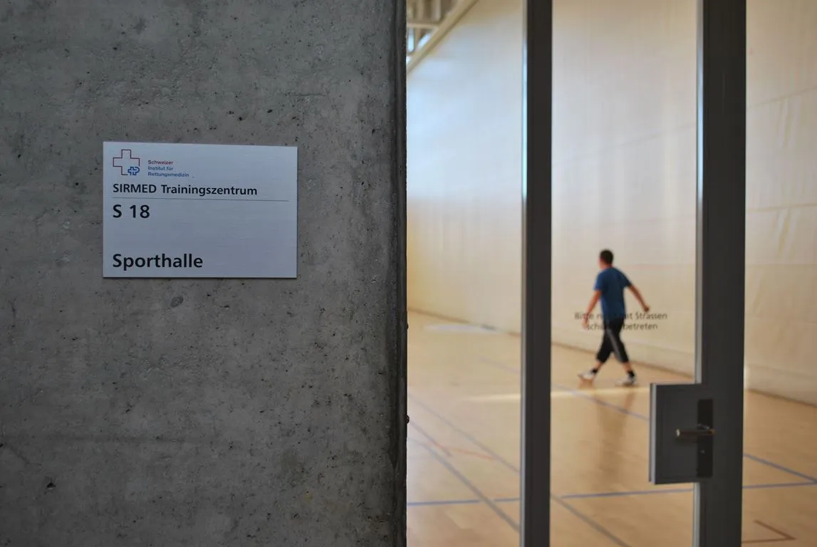 sirmed-turnhalle