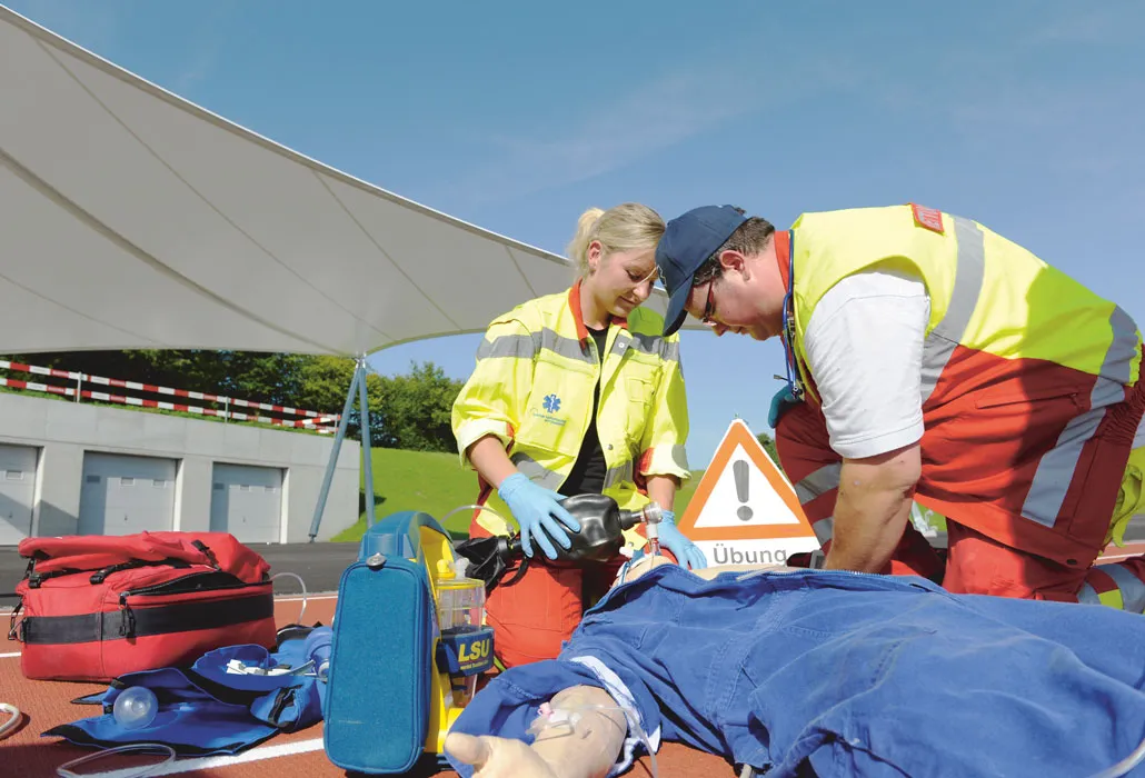 Simulation einer Rettungsübung von Sirmed